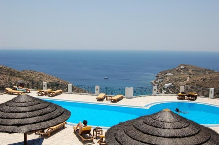 Kolitsani View Hotel Ios Chora Bagian luar foto