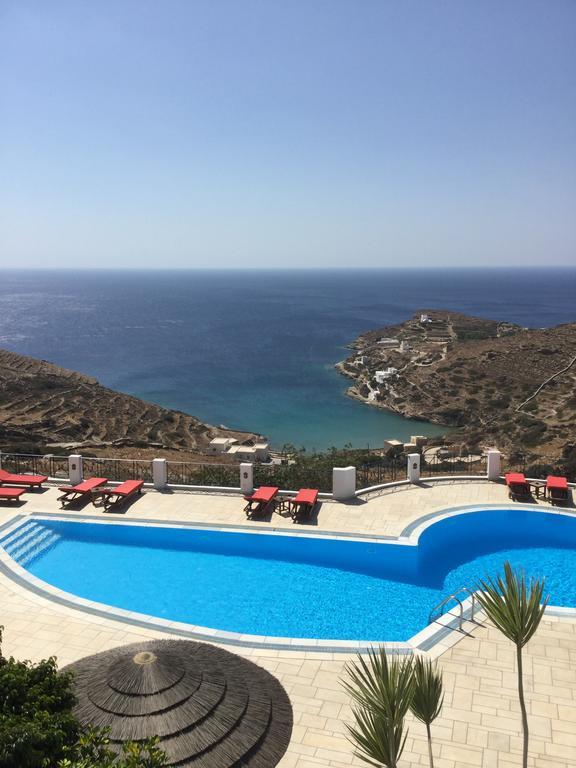 Kolitsani View Hotel Ios Chora Bagian luar foto