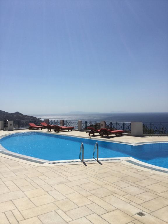Kolitsani View Hotel Ios Chora Bagian luar foto